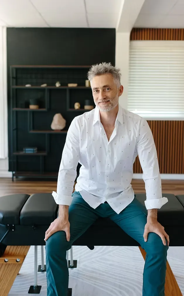 Best Chiropractor Near Me in San Anselmo, CA. Dr. Martin Henderson of Threefold Chiropractic & Wellness Center.